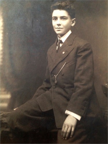 Roger Stahel Cohen as a young man, photo courtesy of Jane and Scott Cohen