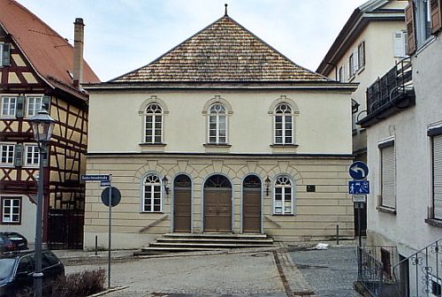 Hechingen Synagogue http://www.alemannia-judaica.de/images/Images%2050/Hechingen%20Synagoge%20533.jpg