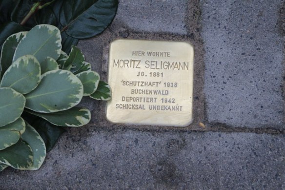 http://www.stolpersteine-koenigstein.de/index.php/seligmann-moritz