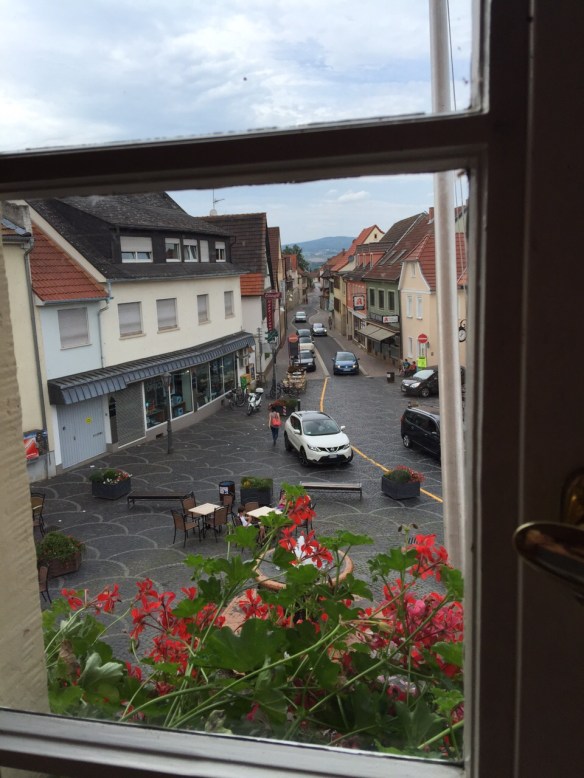 955bb9b07ec126abac8a2cd34cad28ab