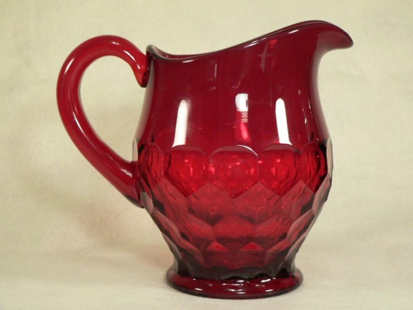 Duncan and Miller ruby pitcher By Nomoreforme at English Wikipedia [Public domain], via Wikimedia Commons