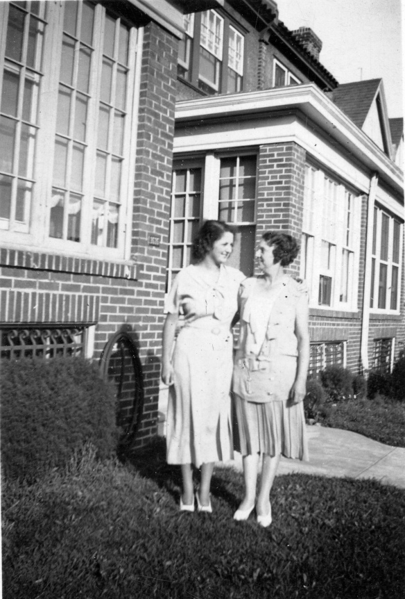 Blanche Stein and Hettie Schoenthal Stein, 1930, Mayfair, PA courtesy of the family